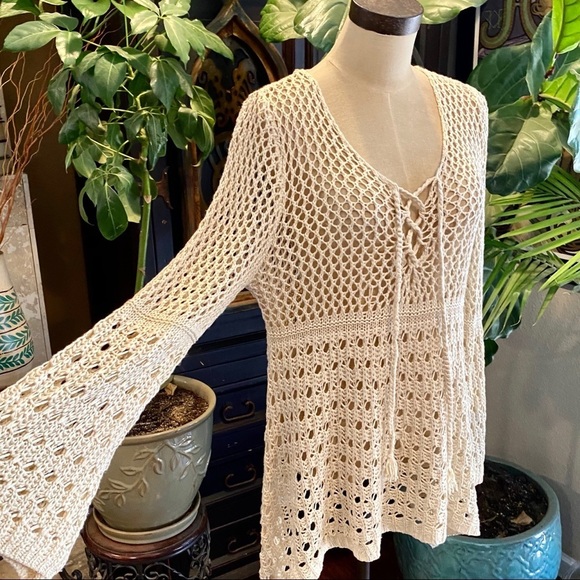 Umgee Crochet bell sleeve tunic cover up dress top - Picture 6 of 13